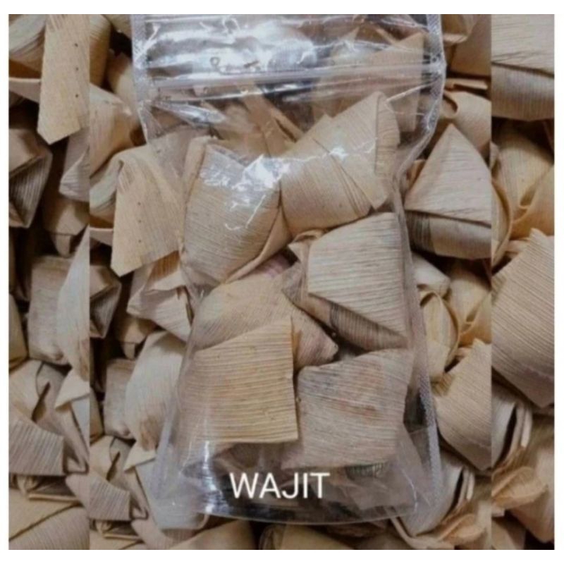 

Wajik Ketan Asli Manis Legit