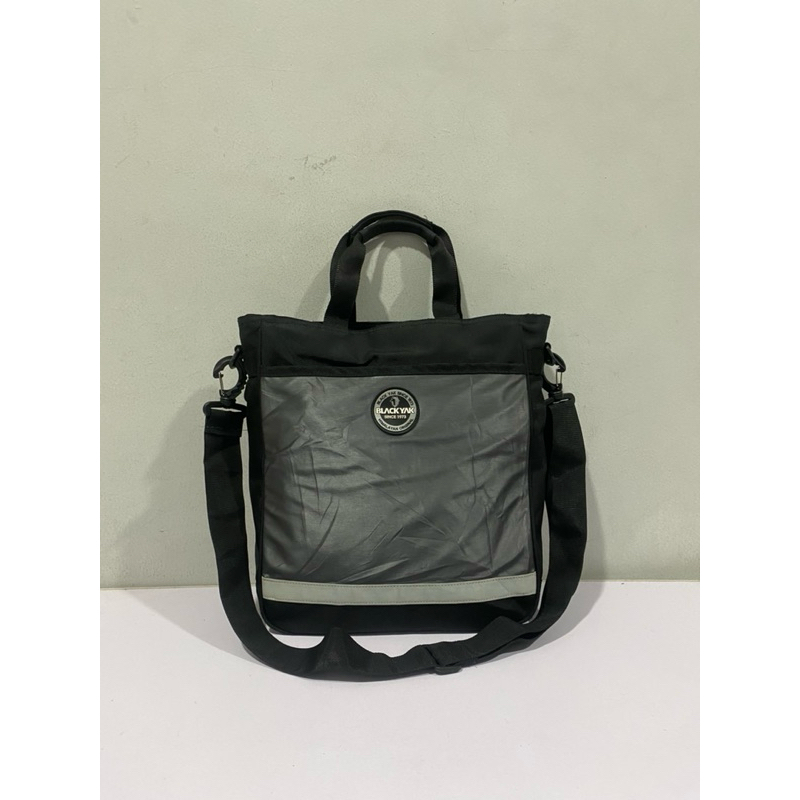tas sling blackyak