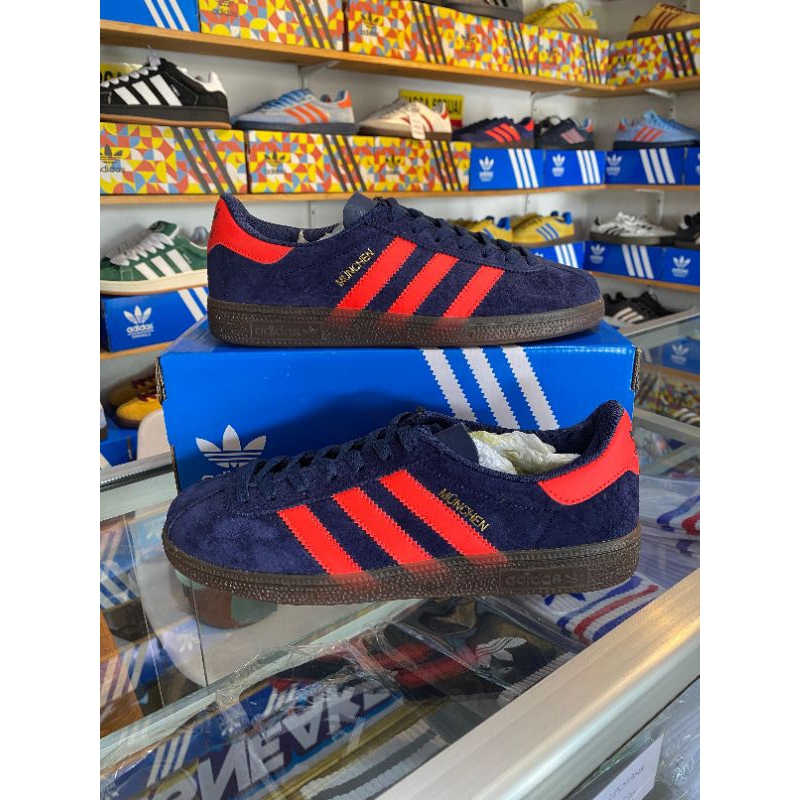 Sepatu Adidas Munchen