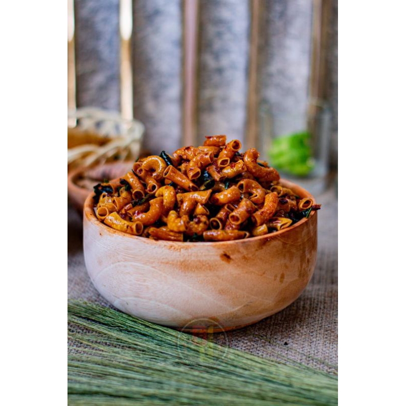 

makroni kriuk pedas daun jeruk 1kg