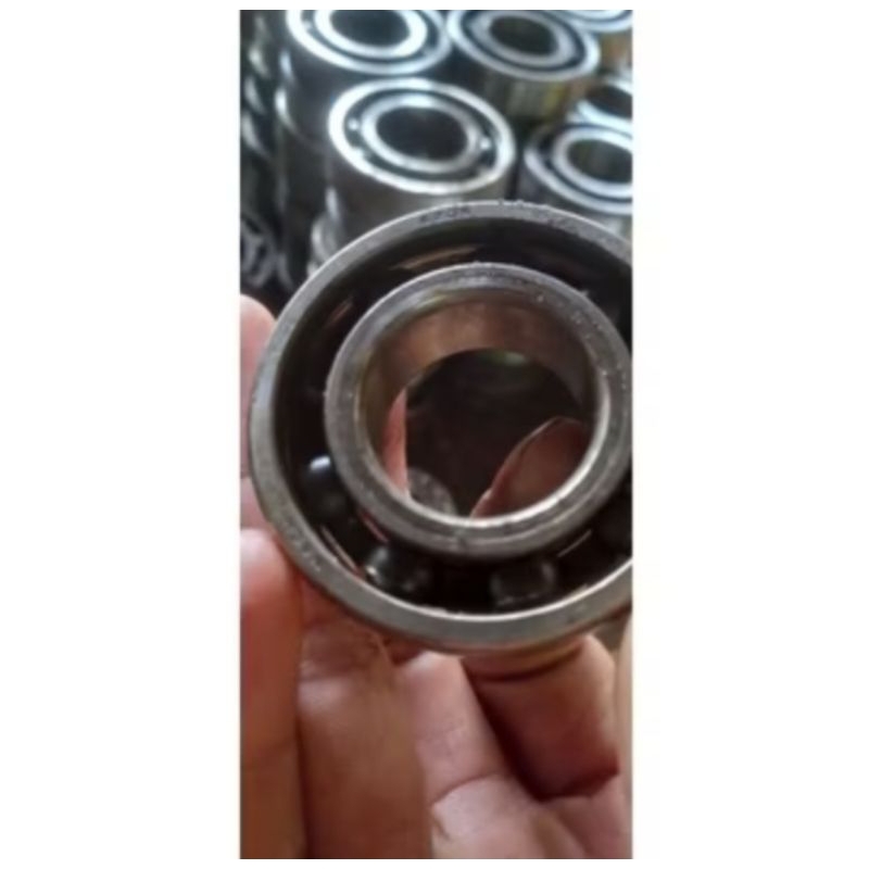 Bering laher 6205 bekas asli copotan mesin untuk roda gerobak