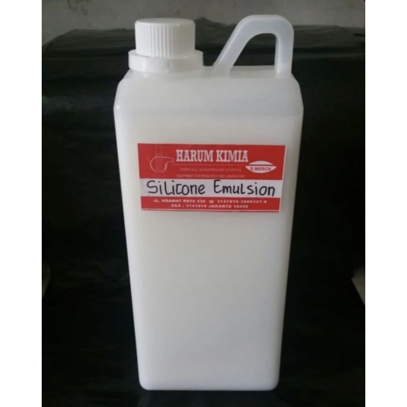 Semir Ban atau silicon emulsion