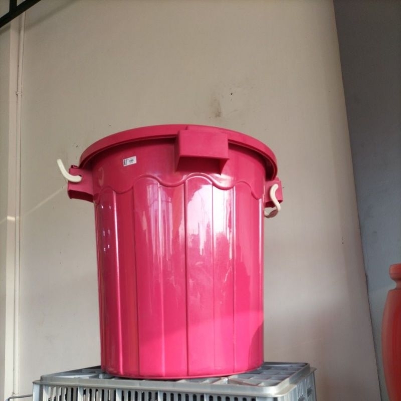 Ember 80 liter + tutup + gantungan