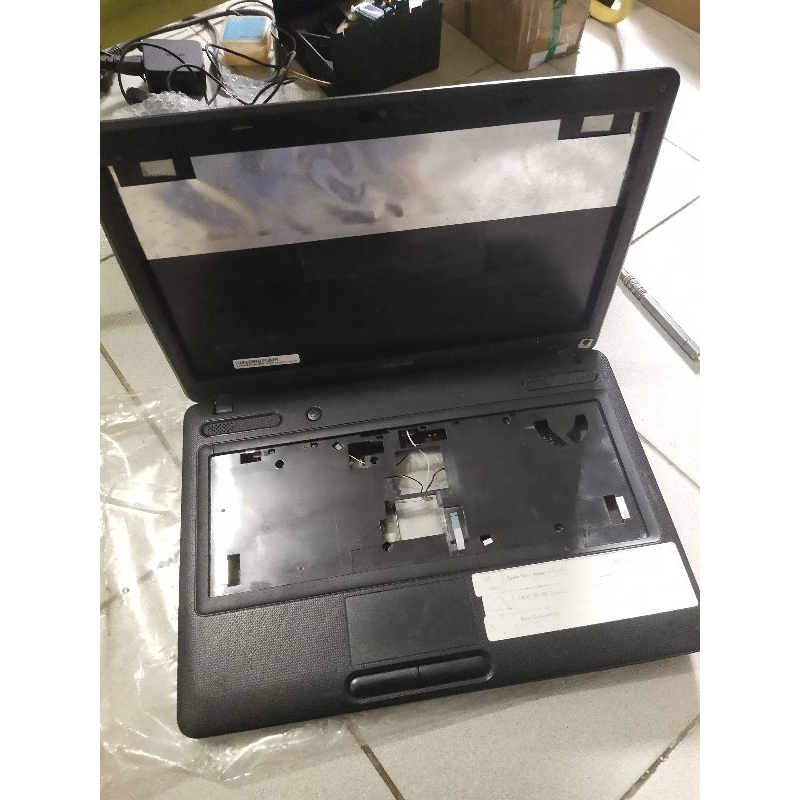 Casing Toshiba C640