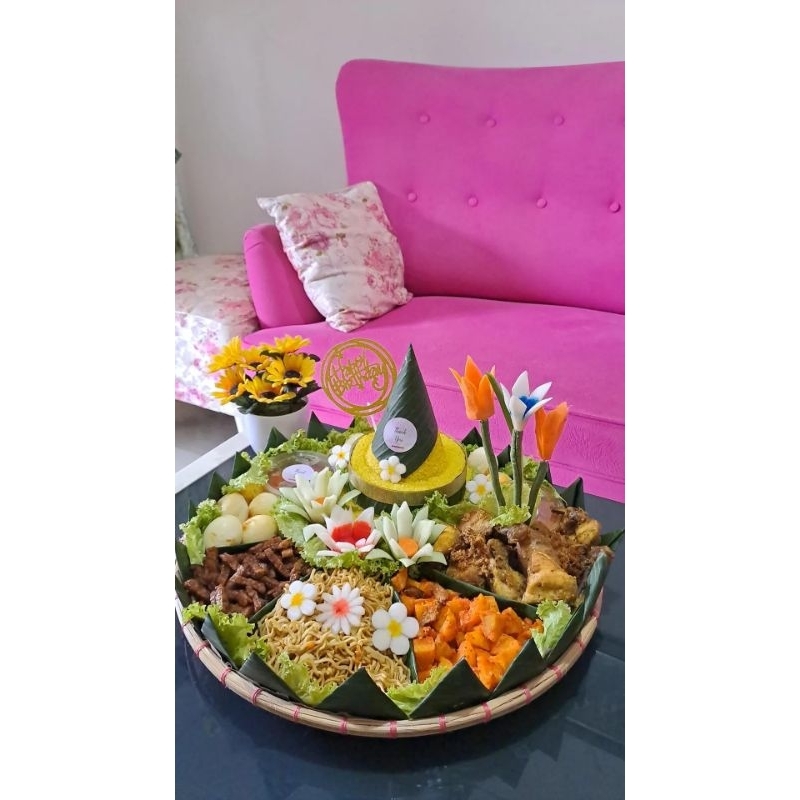 

Tumpeng porsi 10 orang/tumpeng ulang tahun