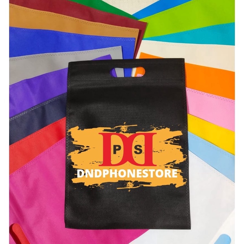 

HJ6 Goodie Bag OvaL 25x35 harga per KODI Tas kain OvaL Spunbond