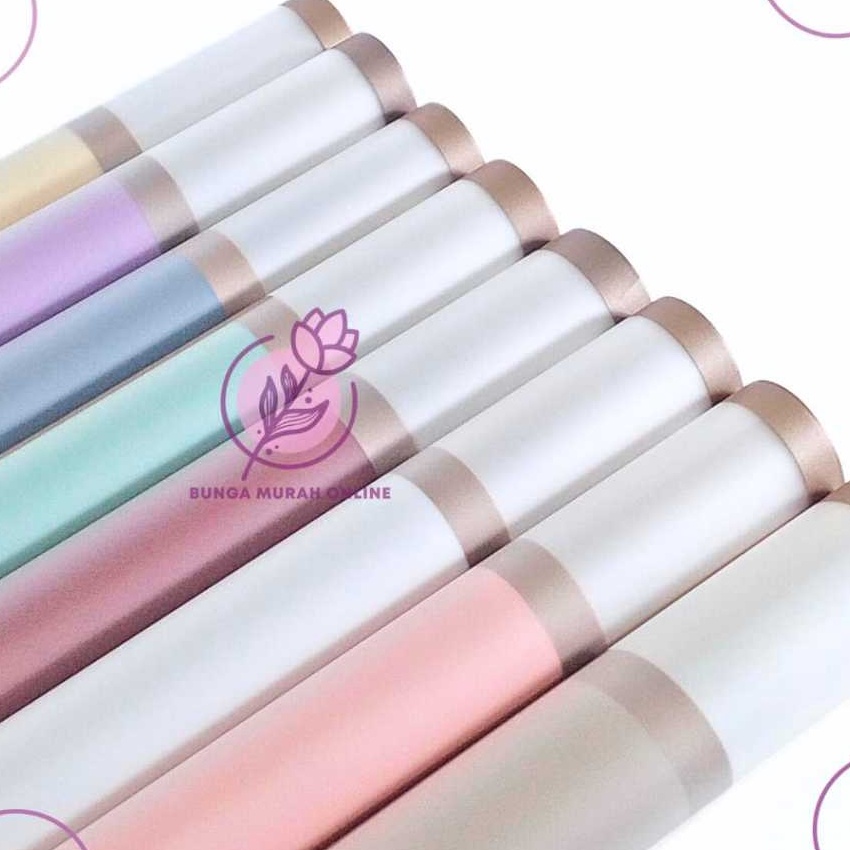 

Terbatas ISI 2 Kertas Buket Double Frame Gold Cellophane Flower Wrapping