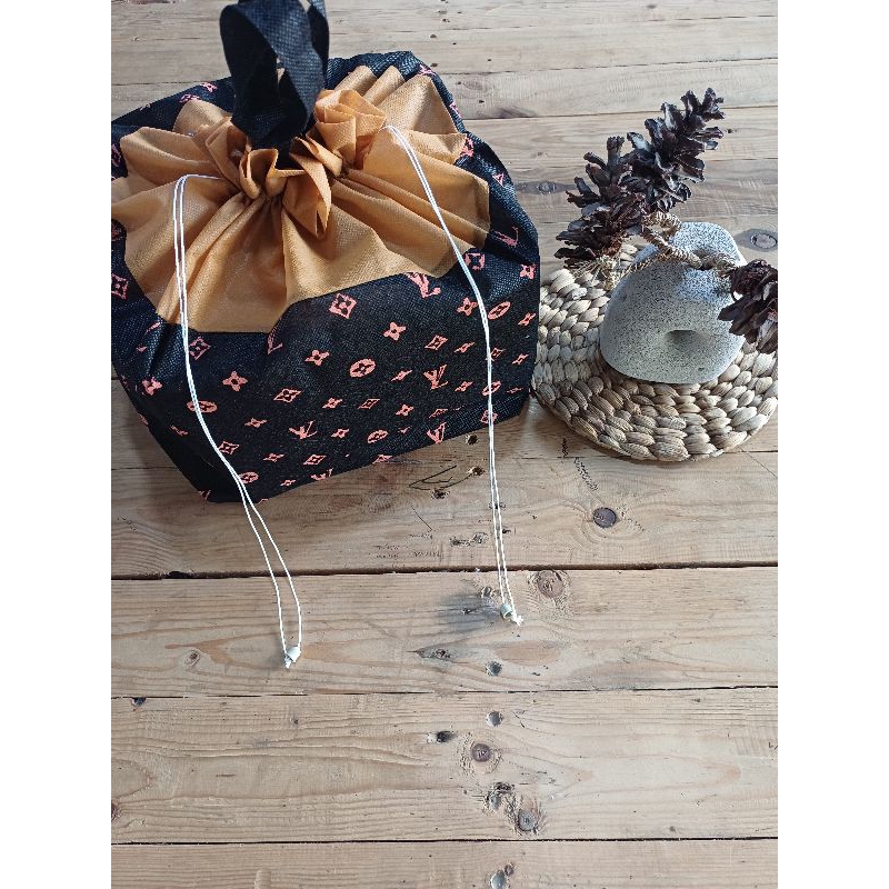 Tas kain hajatan serut batik 1x klik 1lusin (12pcs)