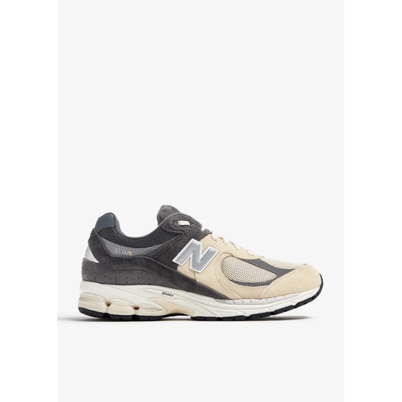 New balance 2002r sandstone (Resmi PT MAP)