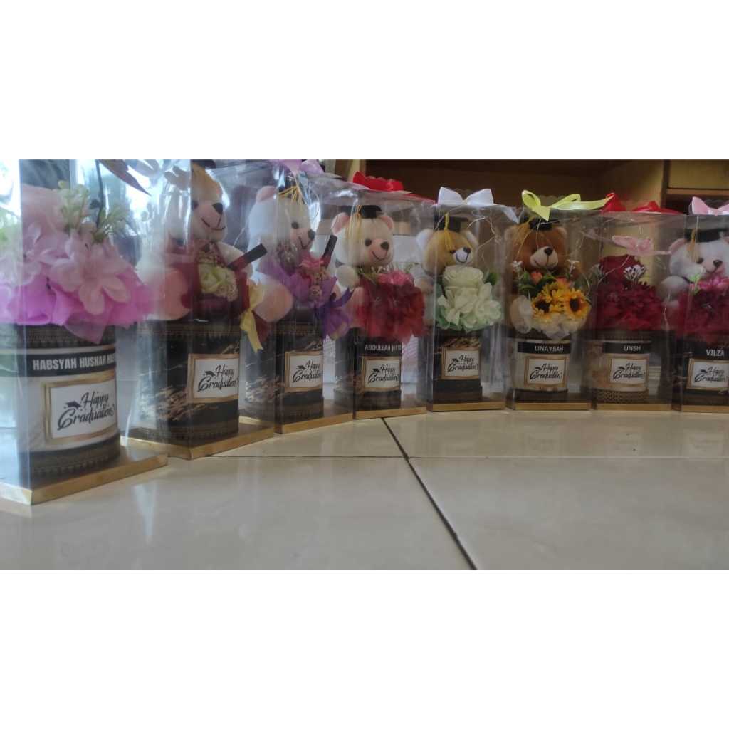 Bloom Box Buket Boneka Wisuda Toga buket bunga flower artificial buket boneka wisuda flower Hadiah w