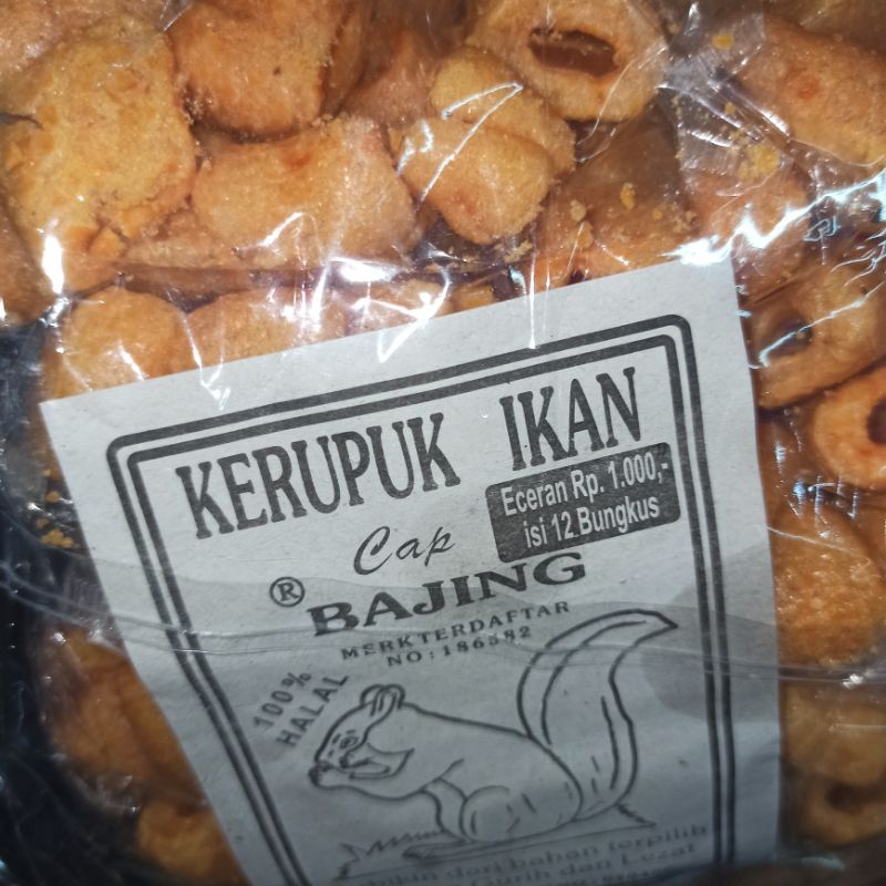 

Kerupuk Ikan Cap Bajing Bentuk Bolong