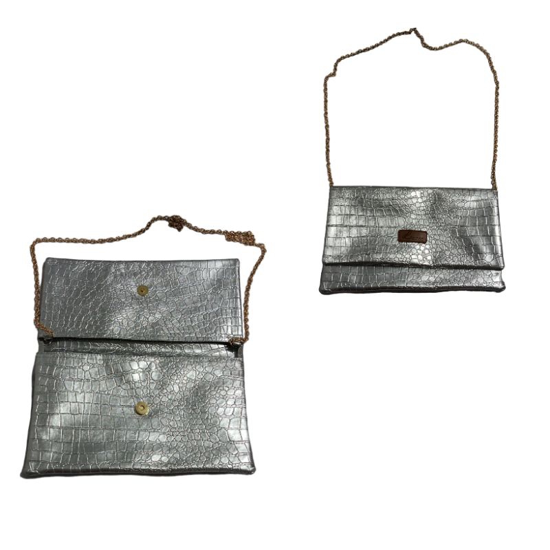 Preloved Tas Pesta Silver Lizzie