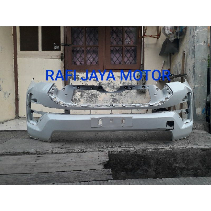 Bumper depan innova zenix