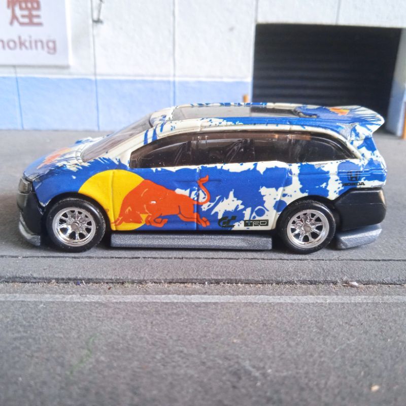hot wheels hotwheels loose custom Honda Odyssey swap ban karet red bull