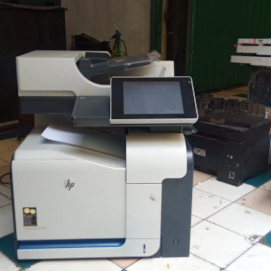 Printer Hp Laserjet Pro 500 M575 Color Multifungsi