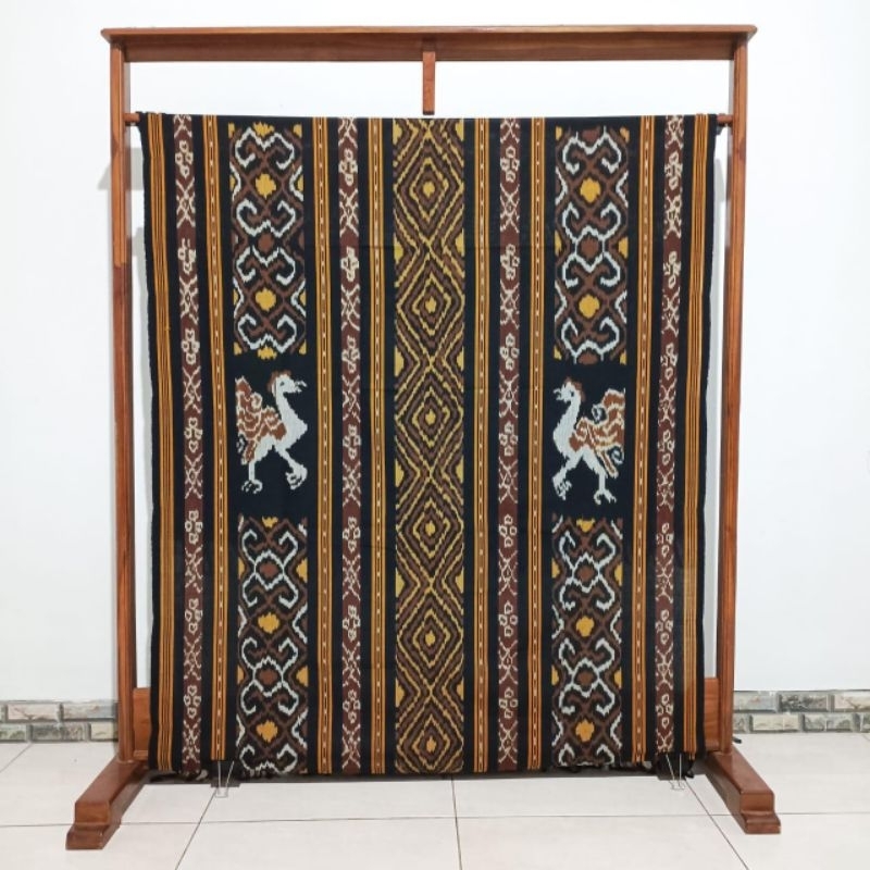 Kain Blangket Artomoro Ethnic