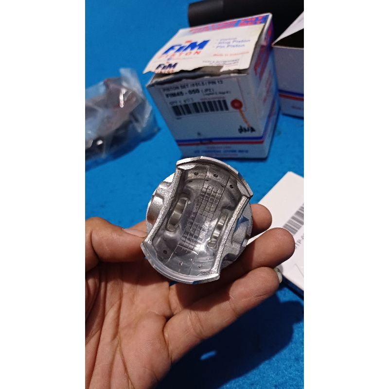 Pistom Fim Ukuran 51,5 Pin 13