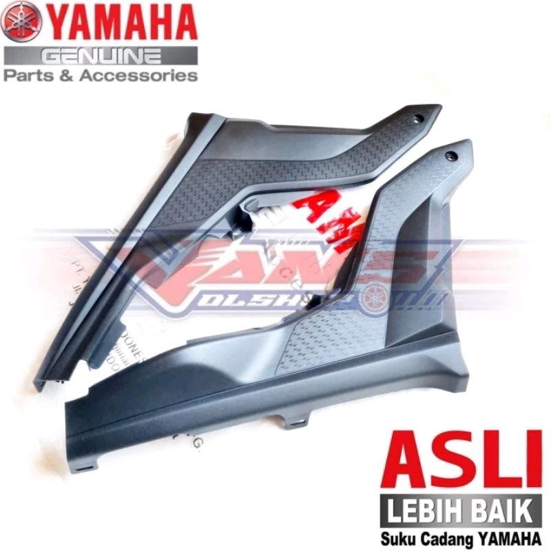 Cover Side 1&2 /Body Bawah Jok Depan R15 VVA V3 (SEPASANG ) Original Yamaha Genuine Parts