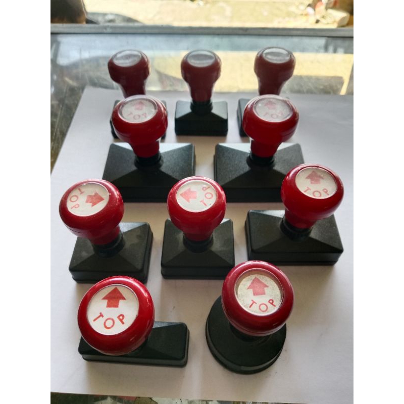 

stempel otomatis atau stempel warna