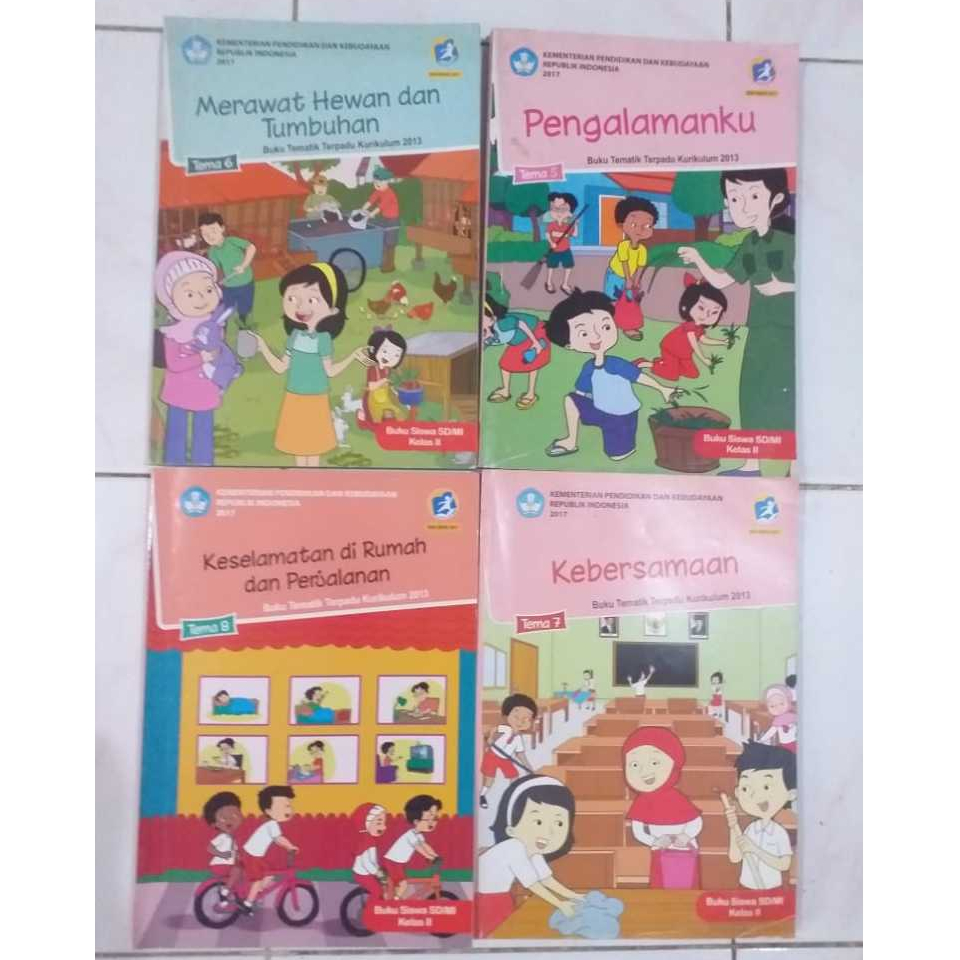 

SALE !!! Buku Tematik Kelas 2SD DIKNAS Bekas Second Layak Pakai Dibuang Sayang Bekas Pakai Sendiri