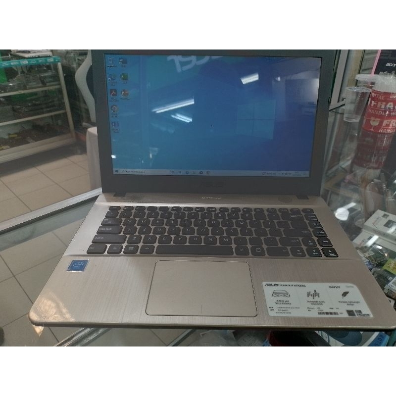 Laptop Asus X441N intel celeron N3350 Ram 4gb Hardisk 1TB