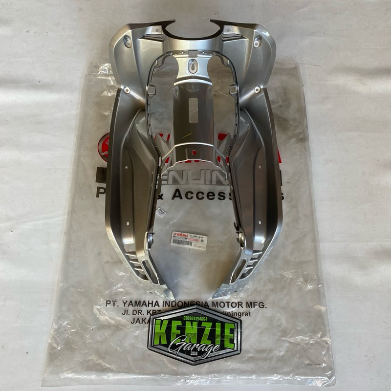 Cover Panel Inner dek tengah Kontak Jupiter MX Lama Silver Original YGP 1S7-F836K-00-P0