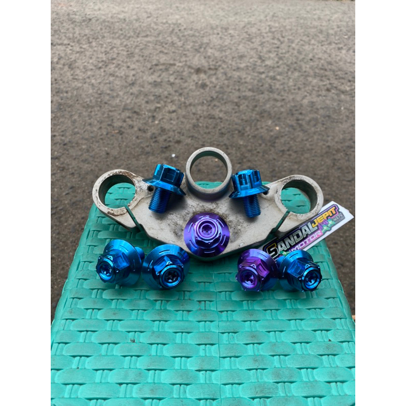 BAUT TITANIUM KOMSTIR NINJA R RR SS BAUT KOMSTIR TITANIUM SEGITIGA ATAS NINJA R RR SS BAUT KOMSTIR N
