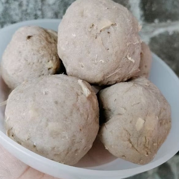 

Baso Alam BESAR BOM UGS Satuan Bakso urat Daging Sapi Premium Kombinasi Ukuran BOM Repack Ecer 125gr