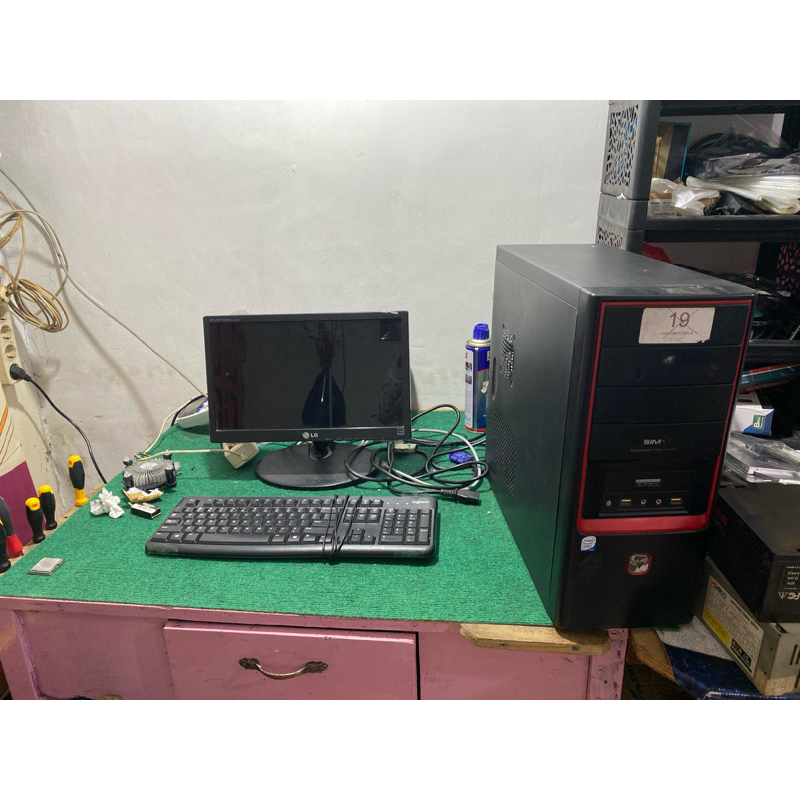 CPU FULLSET BARU I3 Gen 4 / SSD 120GB / MONITOR 16 INCH