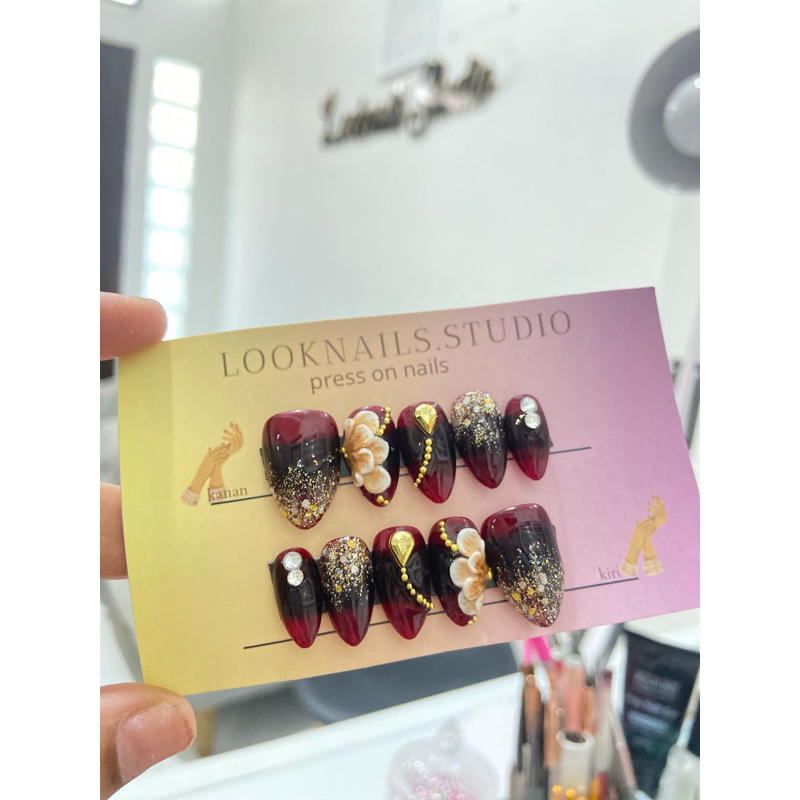 fake nails/press on nails custom wedding