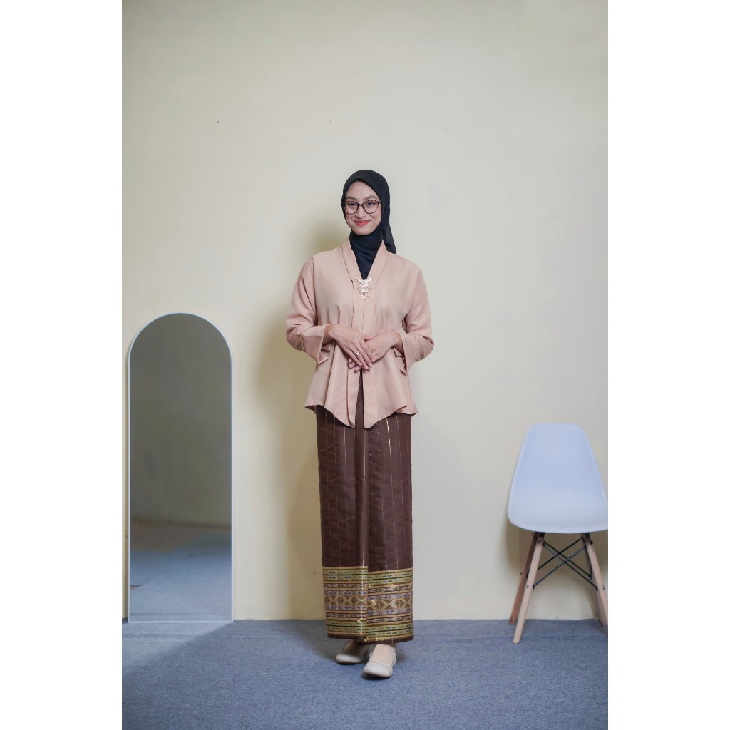 Set Kebaya Floy Kutubaru Kinara Modern Kebaya Wisuda Kebaya Kondangan Kebaya Lamaran Terbaru