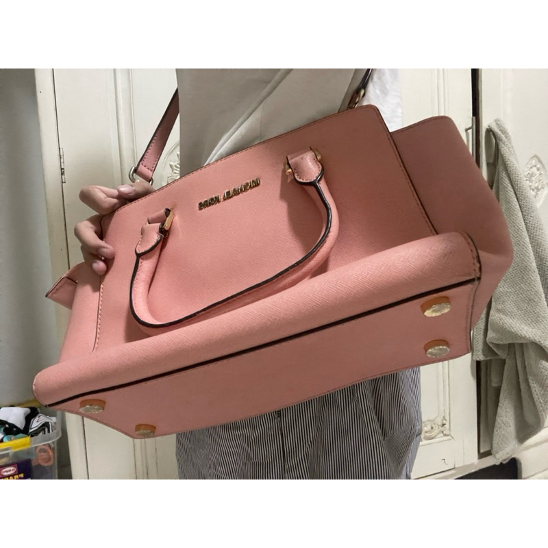 tas michael kors pink preloved