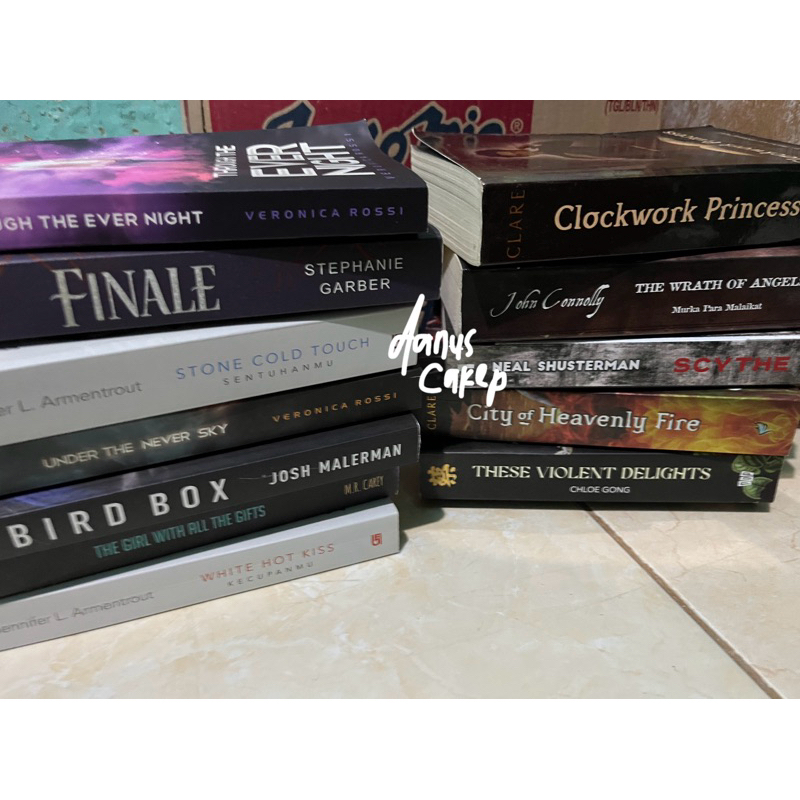 NOVEL PRELOVED ORIGINAL these violent delights, city of heavenly fire, scythe, the wrath of angels, 