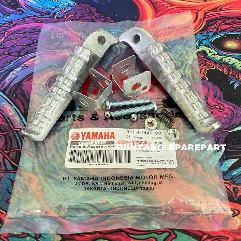 KARET STEP INJAK BELAKANG FOOT STEP VIXION VIXION NEW VIXION OLD