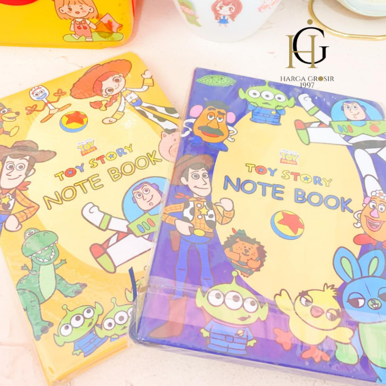 

BUKU TOY STORY FAMILY B5 TERMURAH LUCU IMUT KADO UNIK ALAT-ALAT SEKOLAH AESTHETIC KOREA ORIGINAL BISA COD