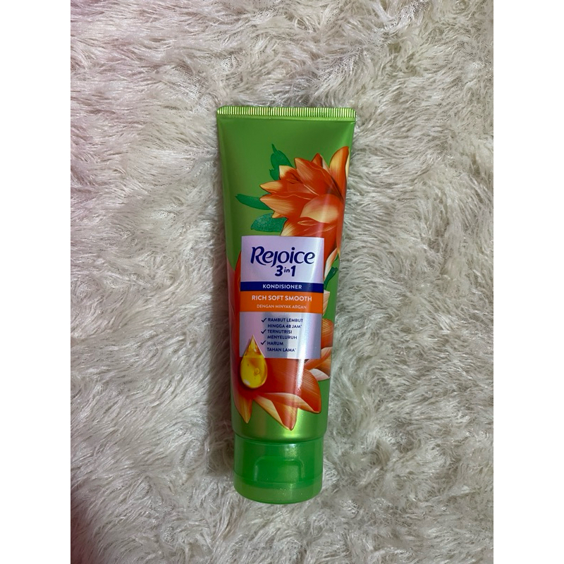 Rejoice Conditioner Rich Soft Smooth 70ml