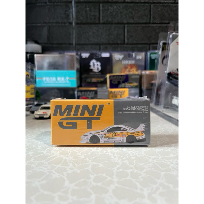 Mini GT LBWK Mini Gt Nissan Silvia S15 Box