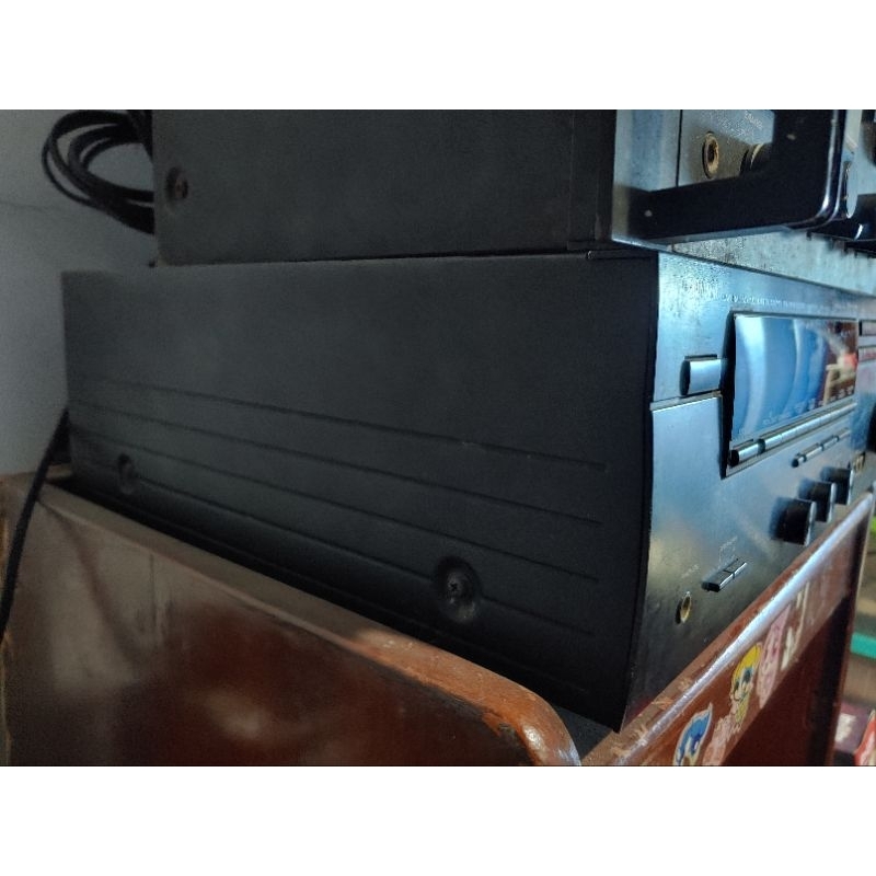 Amplifier yamaha DSP A590