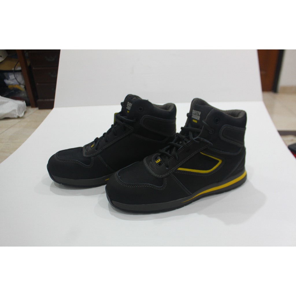 Sepatu Safety Jogger Industrial Speedy S3S Uk. 42