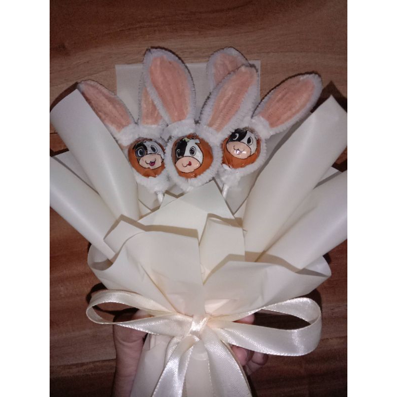 

Buket permen kelinci small/Buket permen kawat bulu