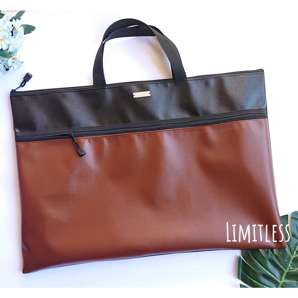 

Limitless Document Bag A3 DUO VINIL GILAP Jumbo Tas Buku Gambar Arsitek Architecture Bag Folder Ukuran Besar KODE A5J9