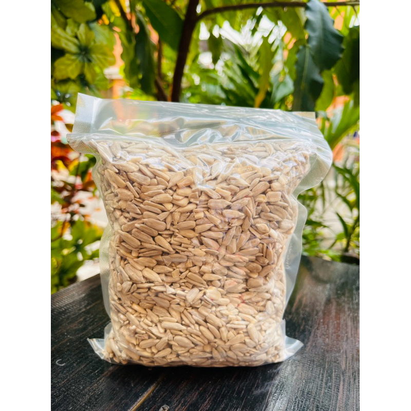 

KUACI KUPAS MENTAH BIJI BUNGA MATAHARI 500 GR / SUNFLOWER