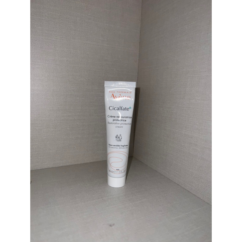 avene cicalfate+