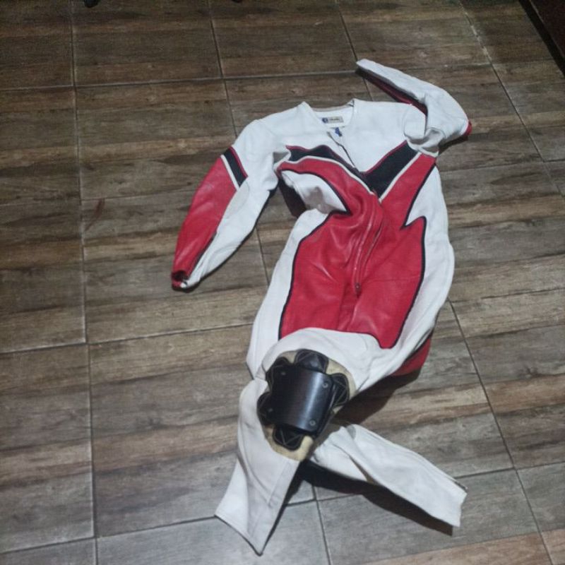 wearpack balap liar kulit buffalo