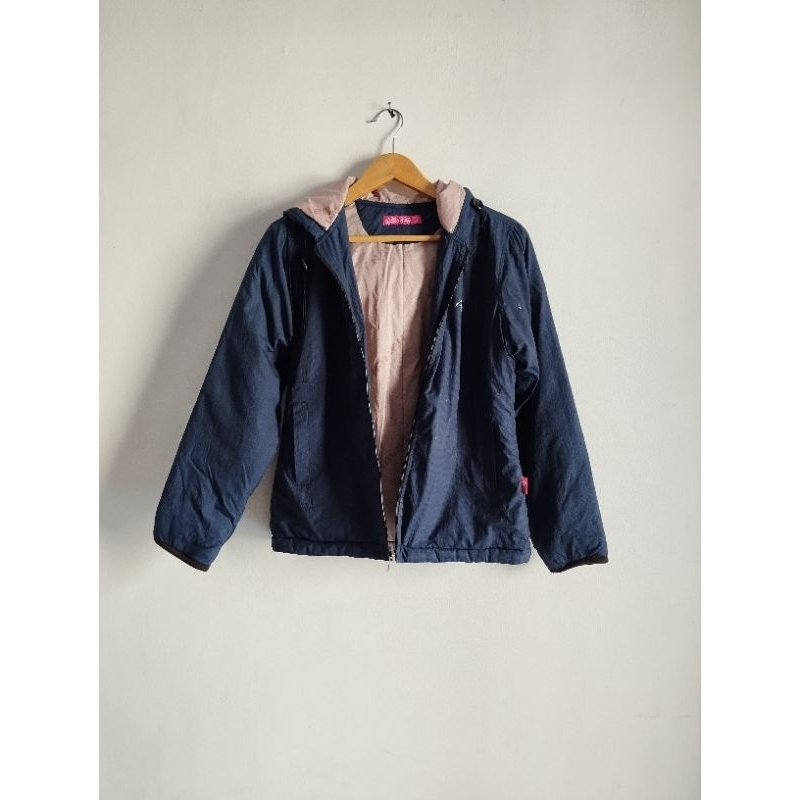 preloved Jaket Wanita preloved Jaket Wanita Rilley preloved Jaket Gunung Wanita