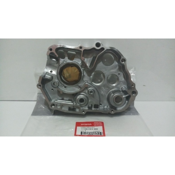 11100KEV880 CRANKCASE RH HONDA SUPRA AHM