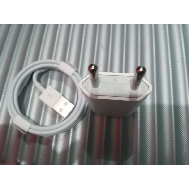 Charger Original Iphone X like new,nominus