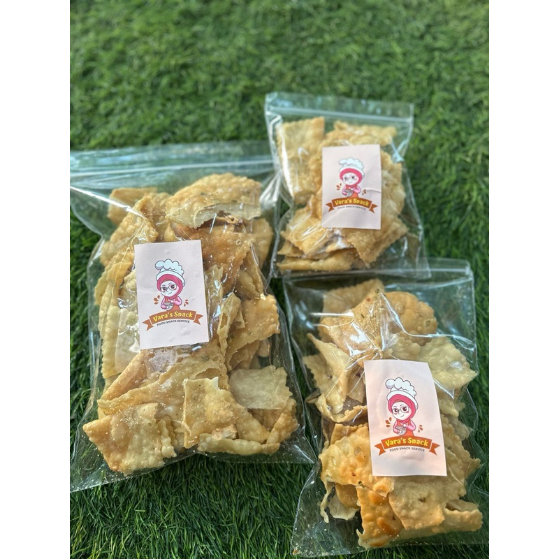 

Keripik bawang/kripik pangsit rasa daun jeruk 100g-305g