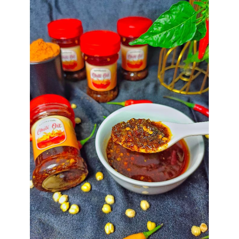 

Chilli Oil made by dapurasari_
