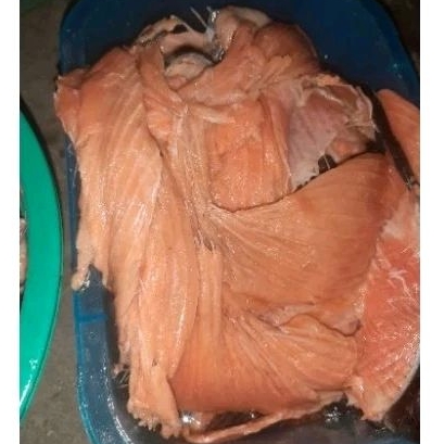 

TETELAN SALMON 300 GRAM